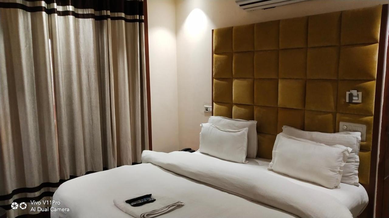Stay @ 203 Νόιντα Εξωτερικό φωτογραφία